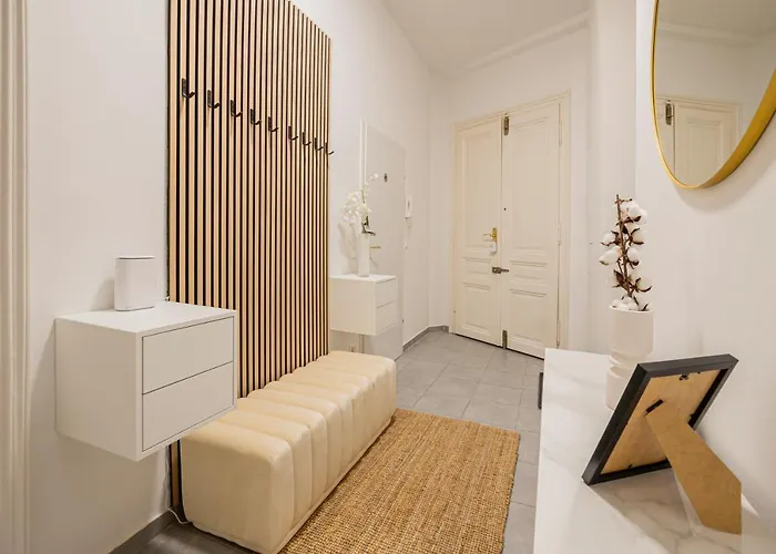 Charming Perfect For 4-6 Tram, Self-checkin * Bécs