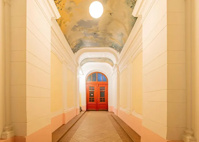 Apartman Charming Perfect For 4-6 Tram, Self-checkin